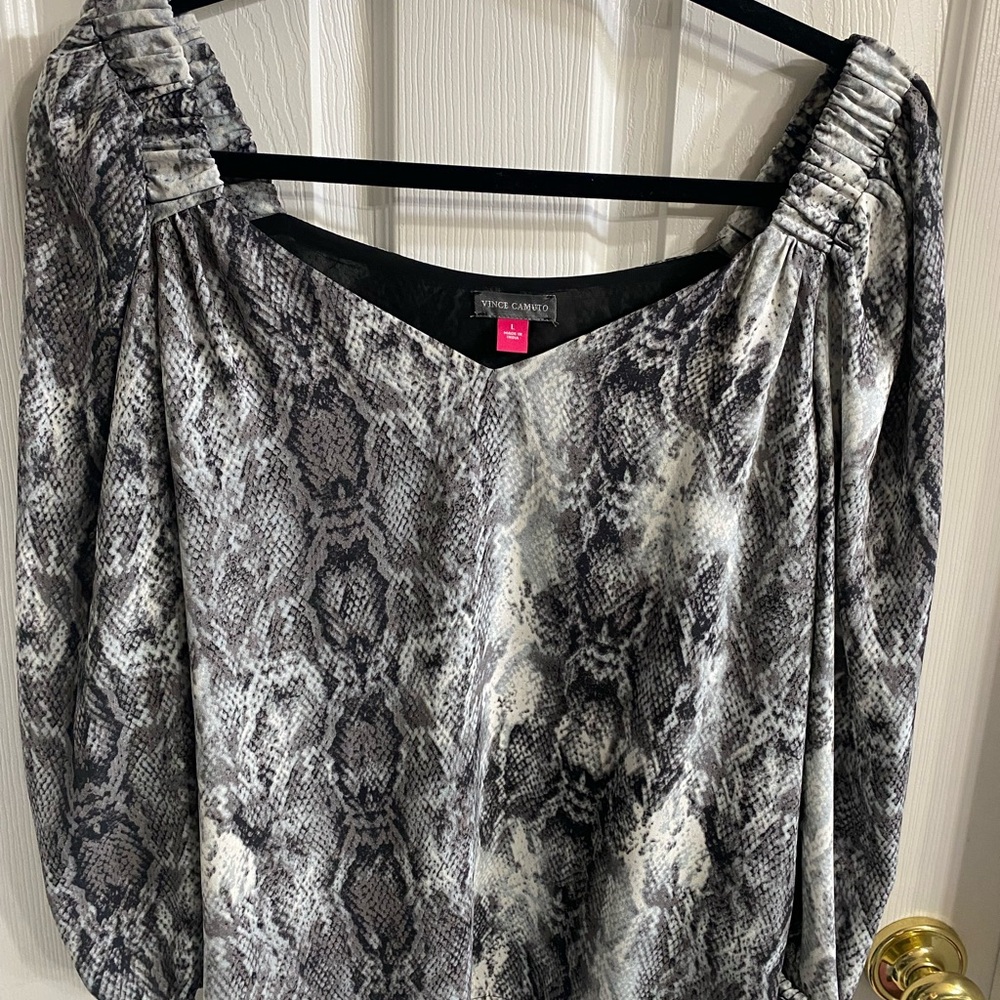 Vince Camuto Gray Snake-Print V-Neck Blouse